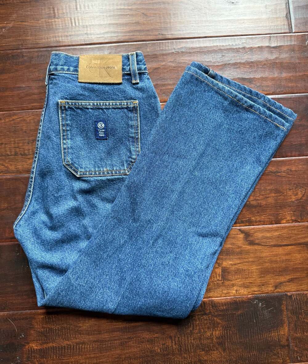 90s Vintage Calvin Klein Jeans High Waisted Straight Leg Cropped Made in Canada